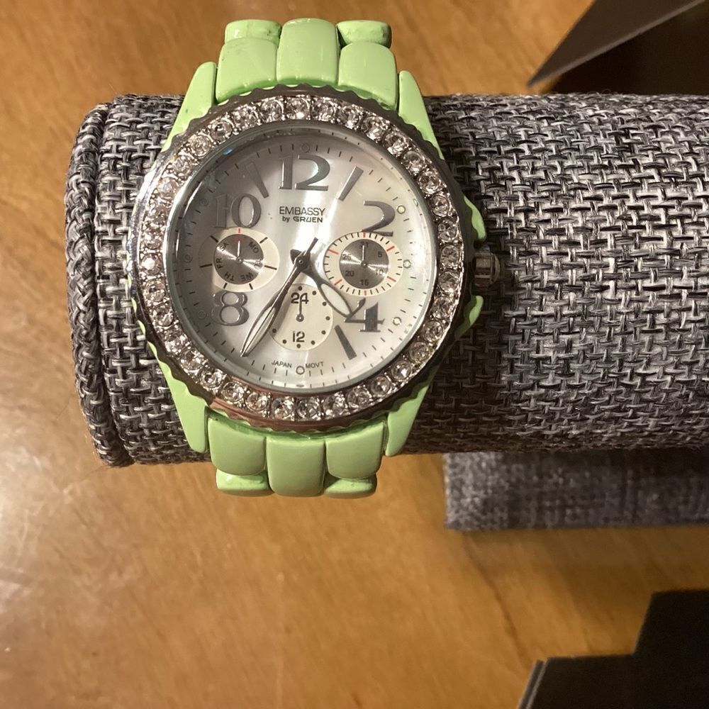 Set of 2 Watches - Picture 7 of 13
